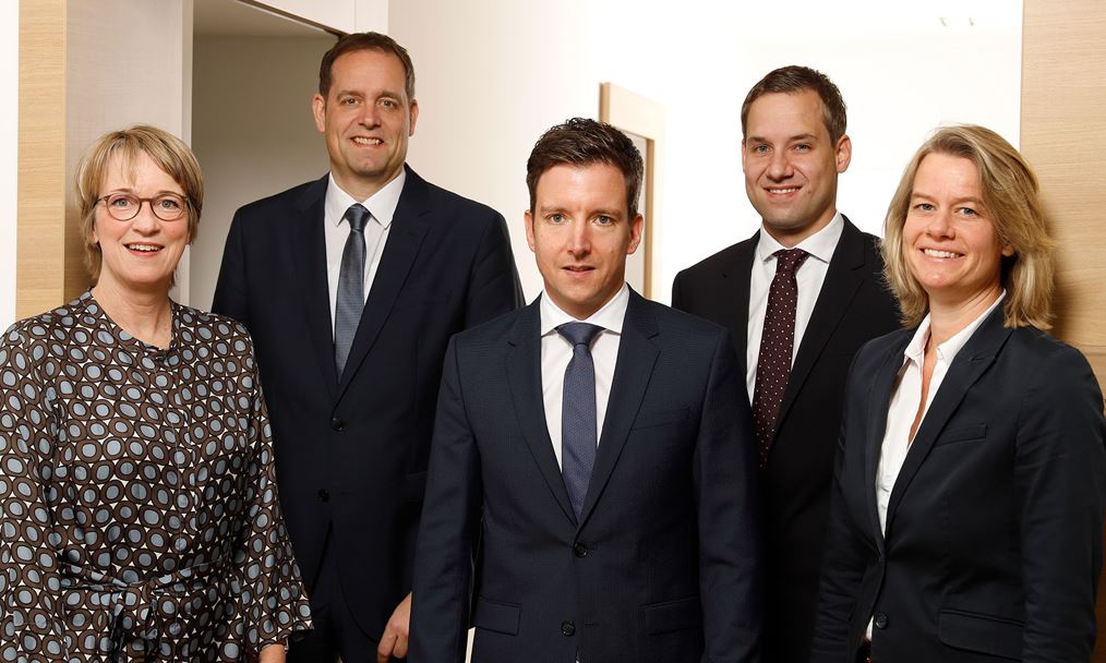 Rechtsanwälte Unternehmensverbände für Dortmund und Umgebung, v.l.n.r. RAin Inga Meyer-Marcotty, RA Ernst-Peter Brasse, RA Benno Kayer, RA Sebastian Dickten, RAin Nicole Jansing